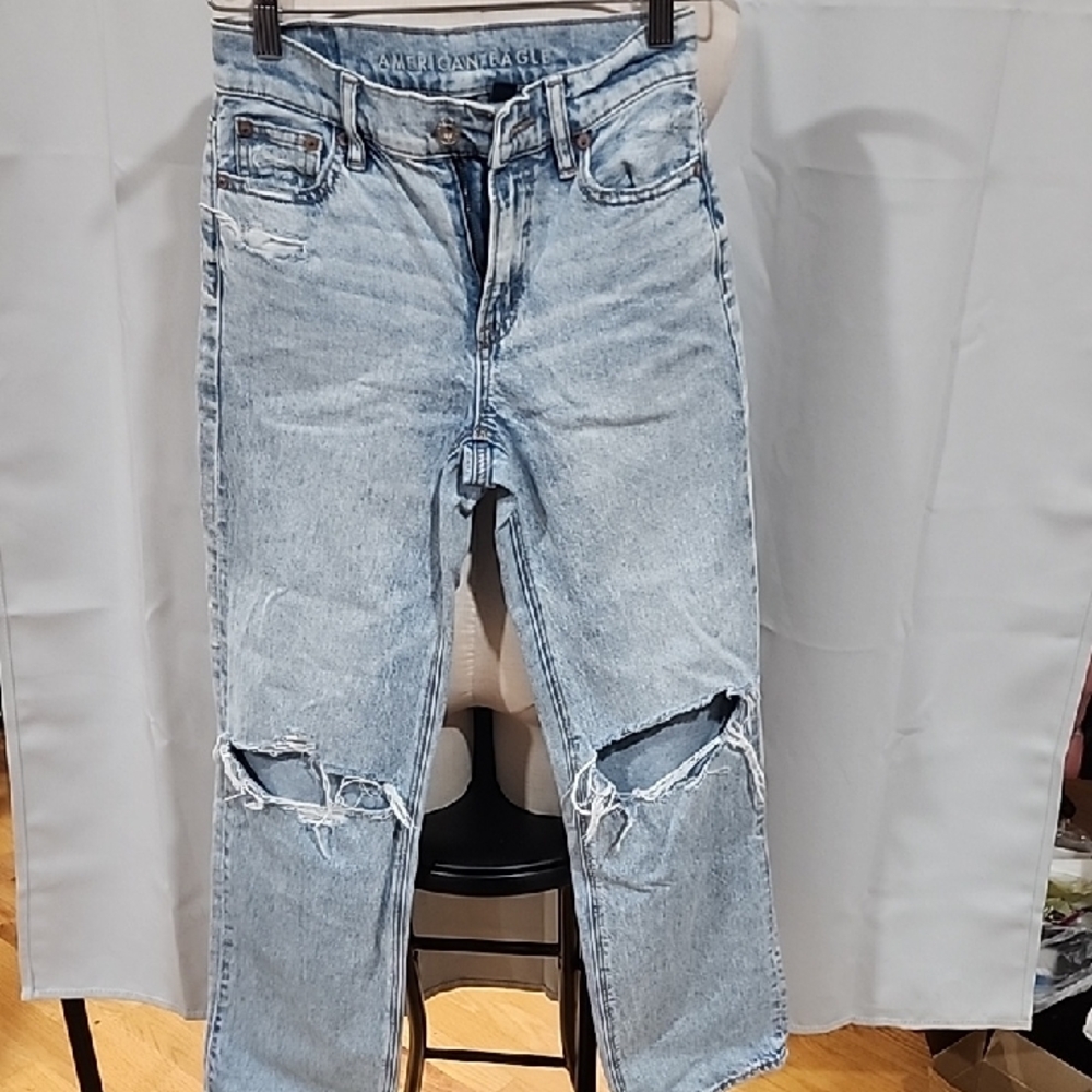 American Eagle Outfitters Women's Ripped Light Blue Jeans